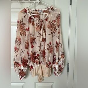 Fate Floral Blouse in Cream and Red